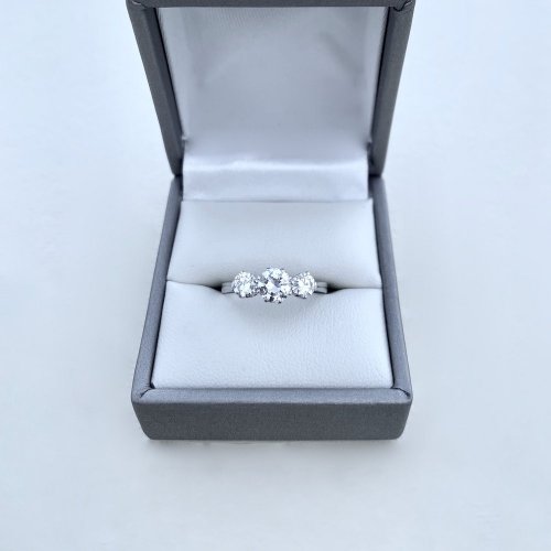 18ct. White Gold and Platinum 3-stone Diamond Ring.