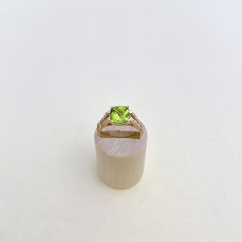 9ct. Solid Gold Peridot and Diamond Ring.