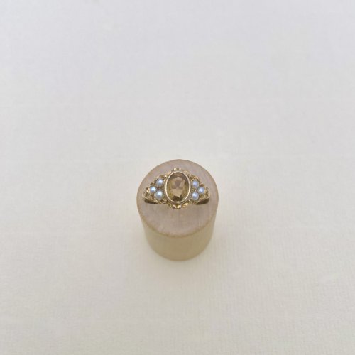 9ct. Gold Citrine and Cultured Pearl Ring.