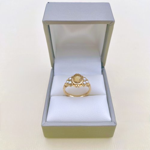 Vintage 9ct. Gold Citrine and Cultured Pearl Ring.