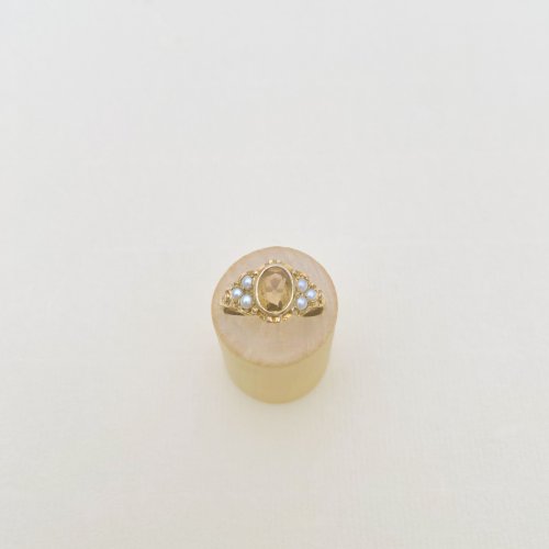 Vintage 9ct. Gold Citrine and Cultured Pearl Ring.