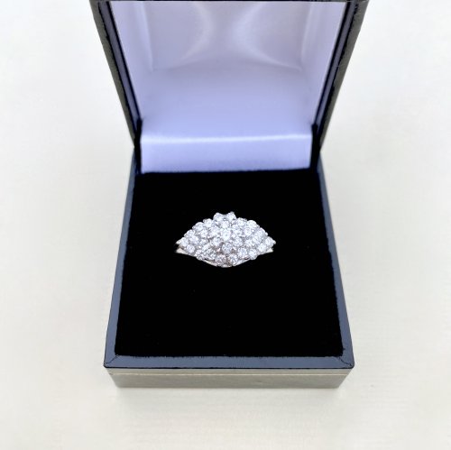 14ct. White Gold Diamond Ring. MASSIVE PRICE DROP - May 26.