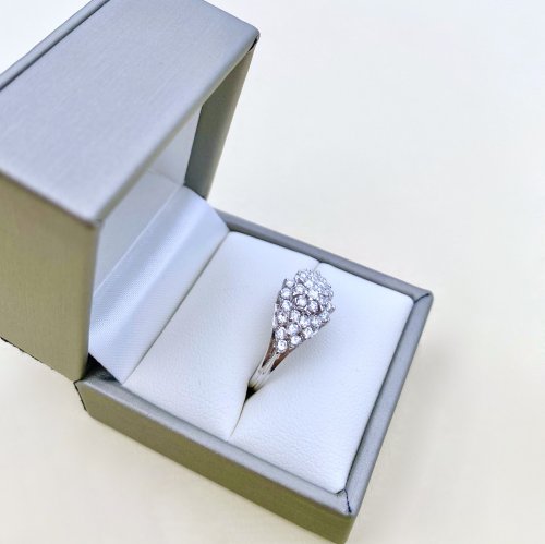 14ct. White Gold Diamond Ring. MASSIVE PRICE DROP - May 26.