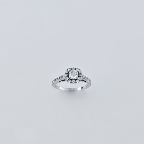 18ct. White Gold Diamond Set Halo Ring.