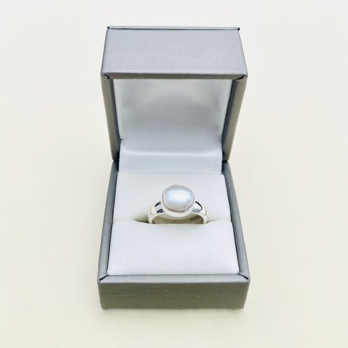 Handcrafted Silver Pearl Ring.