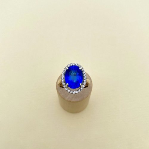 9ct. Oval Blue Gemstone &amp; Diamond Ring.