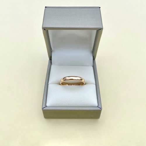 9ct. Gold Wedding Band.