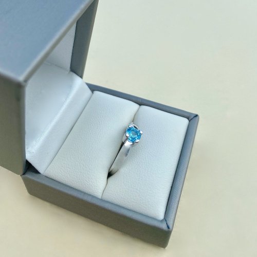 9ct. Solid Gold Blue Topaz Ring.