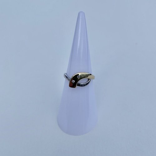 18ct. Dual Gold Ring with Diamonds.