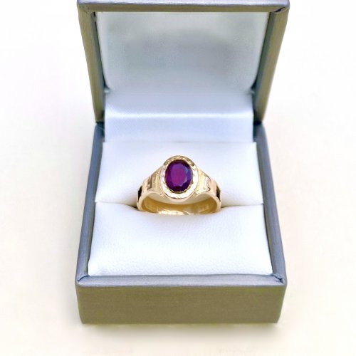 Hallmarked 18ct. Amethyst Mourning Ring. Circa 1867 - 1868. 