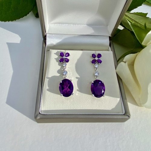 Sterling silver drop earrings / oval amethyst.