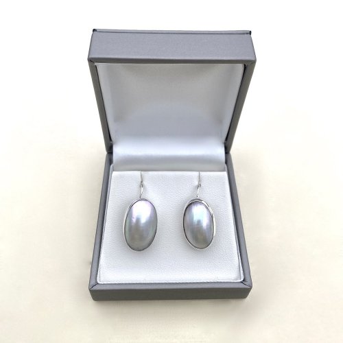 Nakai Navajo Sterling Silver Pearl Earrings.