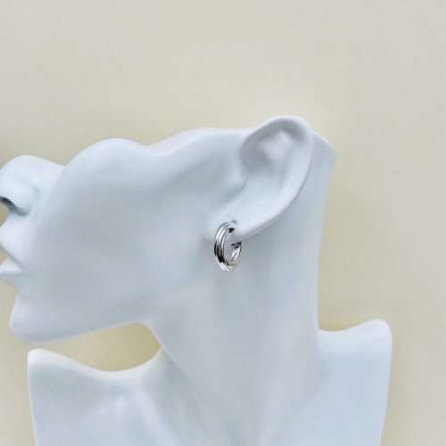 9ct. White Gold Small Twist Hoop Earrings.