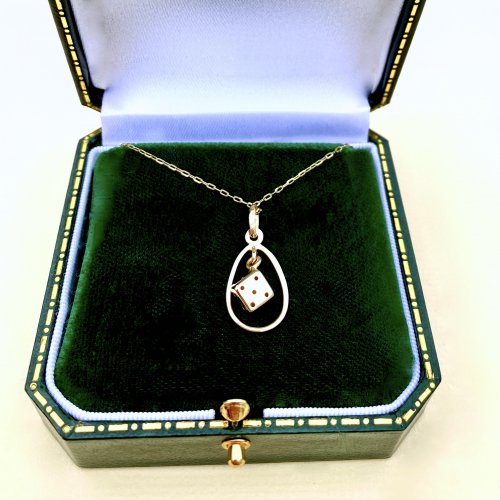 18ct. Gold Dice Pendant.