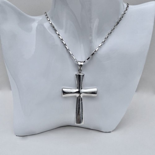 Vintage sterling silver large cross pendant.