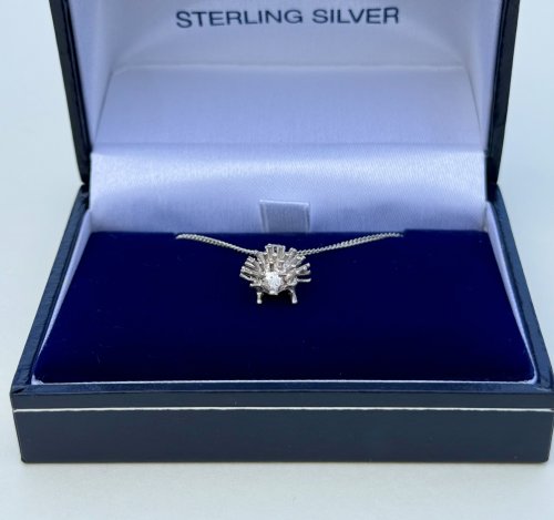 Child&#039;s / Teen&#039;s Silver Hedgehog Pendant.