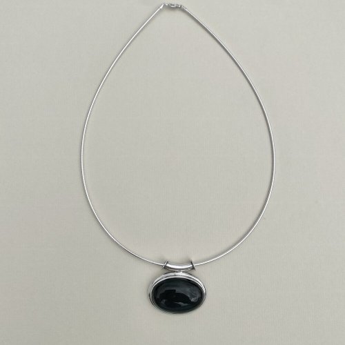 Silver Onyx Pendant on collerette necklace.