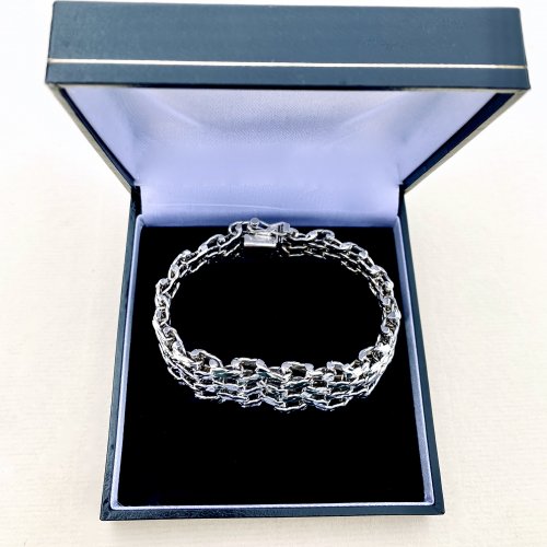Silver Italian Milanese Gate Bracelet.