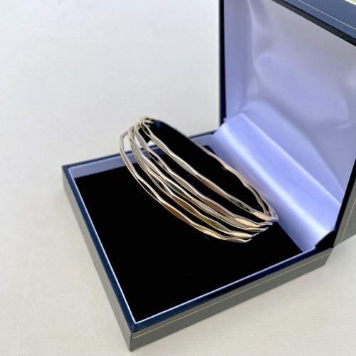 Set of Five 9ct. Yellow Gold Bangles. 