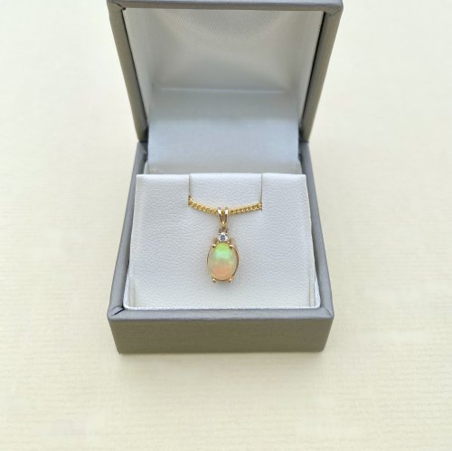 9ct. Gold Opal &amp; Diamond Pendant. NEW STOCK.