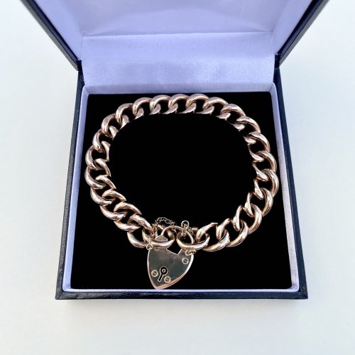 Antique 9ct. Gold Curb Link Bracelet. 7½.  SOLD.