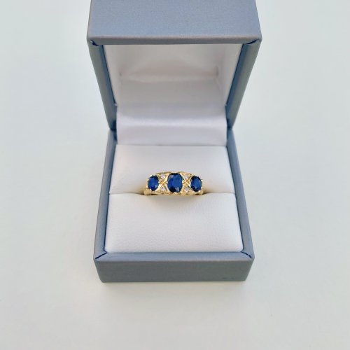 18ct. gold Sapphire &amp; Diamond Ring. NEW STOCK.