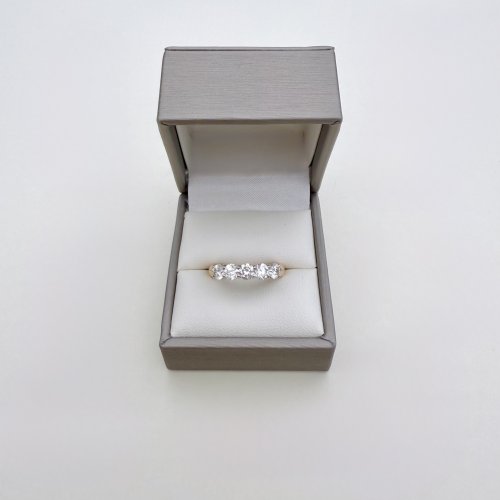 14ct. Yellow Gold 5-Stone Diamond Ring. NEW STOCK.