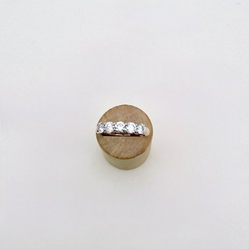 14ct. Yellow Gold 5-Stone Diamond Ring. NEW STOCK.