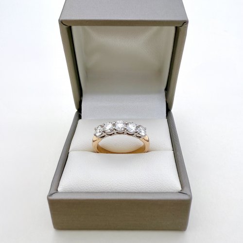 14ct. Yellow Gold 5-Stone Diamond Ring. NEW STOCK.