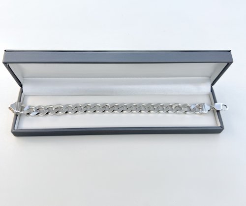 Sterling Silver Curb Link (Cuban Link) Chain Bracelet. NEW STOCK.