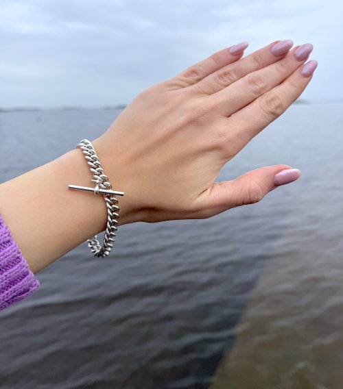 Silver Albert Chain Bracelet with T-Bar. NEW STOCK.