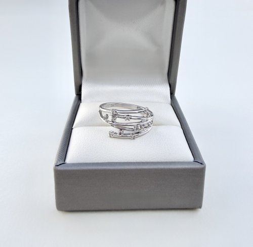 9ct. White Gold Raindance Ring / 12 Diamonds. NEW STOCK.