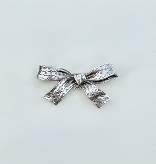 Silver Bow Brooch.  NEW STOCK.