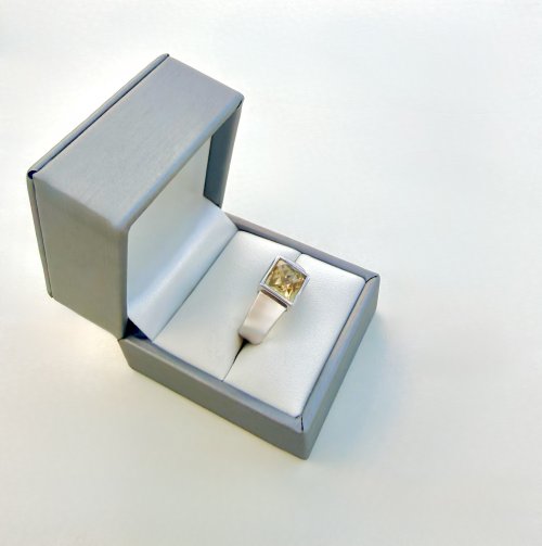 Silver Ring with Square Facetted Lemon Quartz Gemstone. NEW STOCK. 