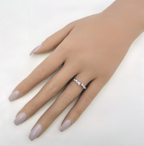 9ct. White Gold Diamond Half Eternity Ring with Leaf-inspired Design. NEW STOCK.