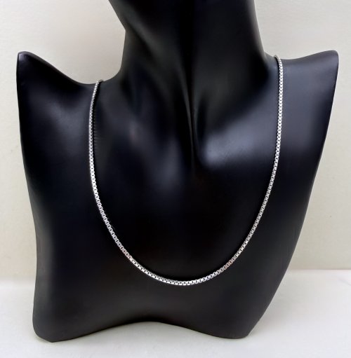 Sterling Silver Box Link Chain. NEW IN STOCK.