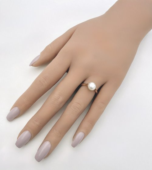 Vintage 9ct. Yellow Gold Pearl Ring - Lotus Leaf Design. NEW IN STOCK.