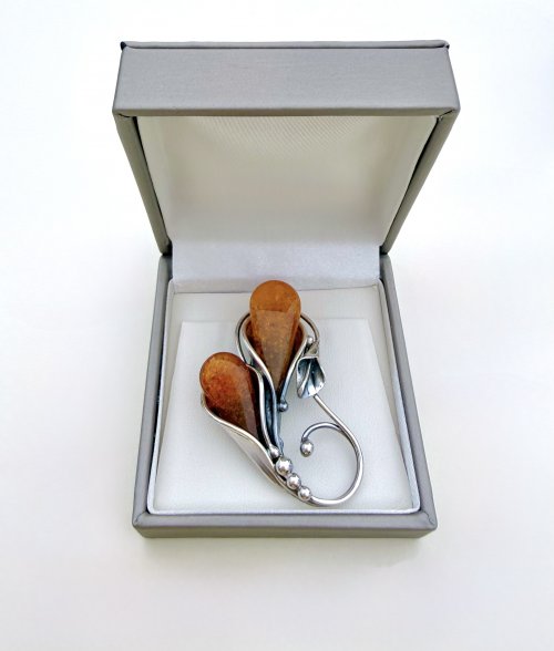 Sterling Silver Amber Floral Brooch with Tear-Shaped Amber Stones. NEW IN STOCK.