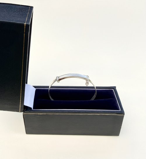 Sterling Silver Baby Bangle with White Enamel Heart Charm - Expandable. NEW IN STOCK.