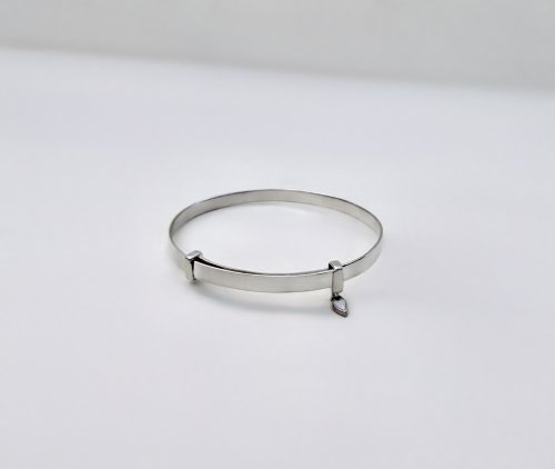 Sterling Silver Baby Bangle with White Enamel Heart Charm - Expandable. NEW IN STOCK.