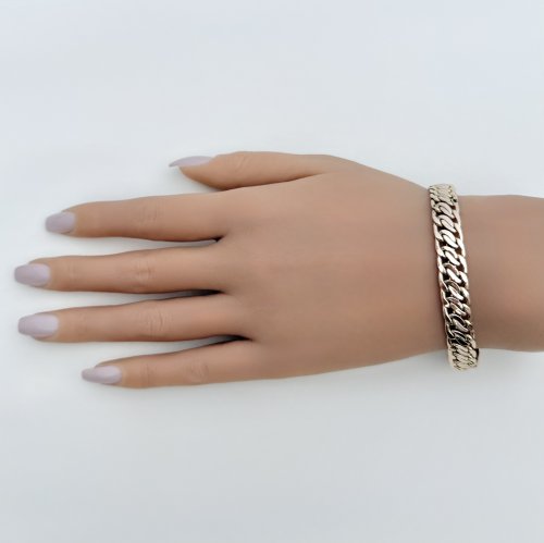 Italian 9ct. Yellow Gold Curb Link Bracelet – 10mm Wide.  NEW IN STOCK.