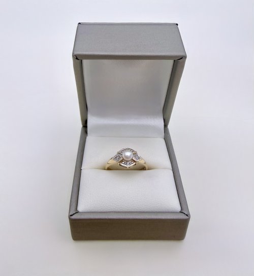 9ct. Yellow Gold Cultured Pearl &amp; Diamond Ring. NEW IN STOCK.