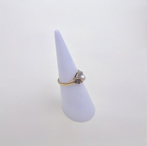 9ct. Yellow Gold Cultured Pearl &amp; Diamond Ring. NEW IN STOCK.
