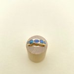 9ct. Gold 5-stone Opal Ring / &#039;Rubover&#039; Setting.