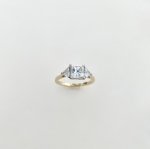 18ct. Gold Princess Cut Diamond Ring.