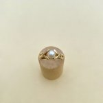 9ct. Gold Cultured Pearl Ring..