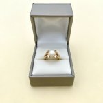 9ct.  Gold Cultured Pearl Ring.