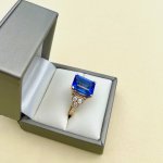 9ct. Gold Blue Gemstone &amp; Diamond Ring.