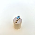 Hallmarked 9ct. Gold Blue Topaz Ring / Squared Shoulders