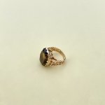 Vintage 9ct. Gold Quartz Ring.